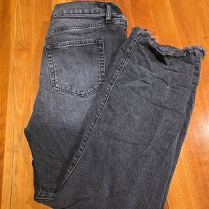 LOFT Straight Crop Black Jeans – Size 29 / 8